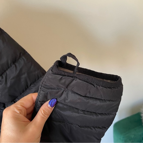 Canada Goose Men's Brookvale Down Black Quilted Packable Puffer Jacket Size XS - Picture 8 of 12